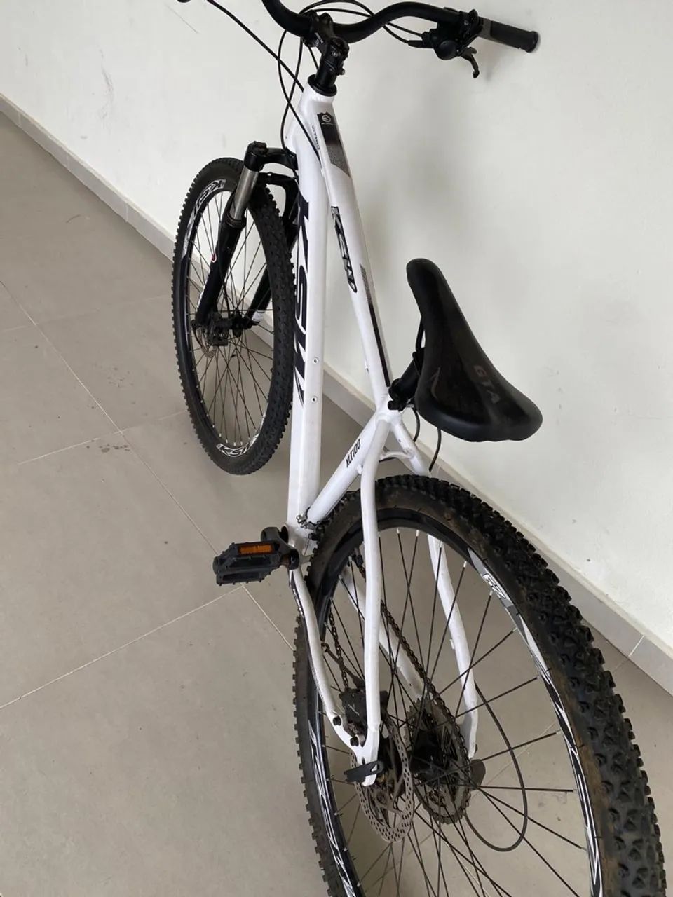 Bicicleta KSW aro 29 branca - Foto 2