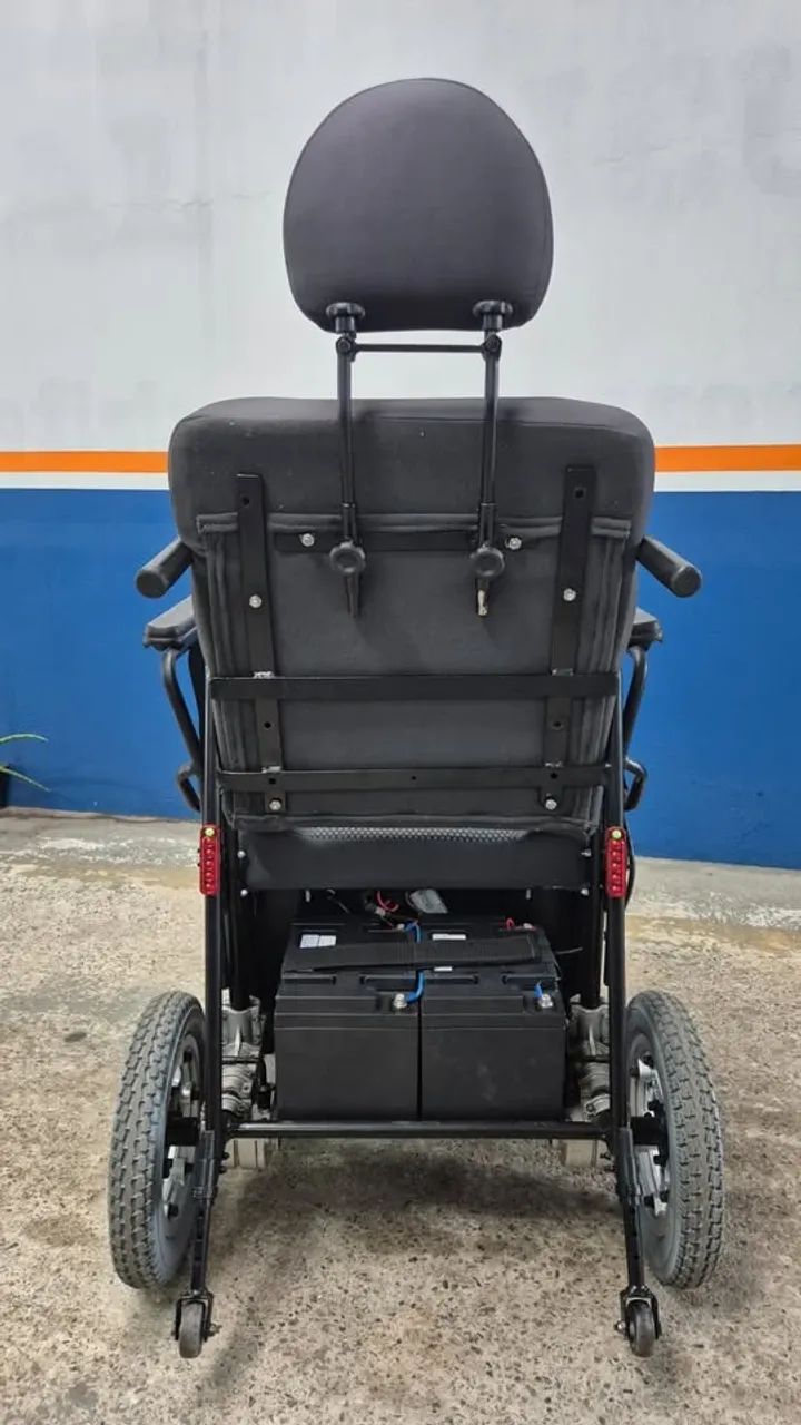 cadeira de rodas motorizada - Foto 3