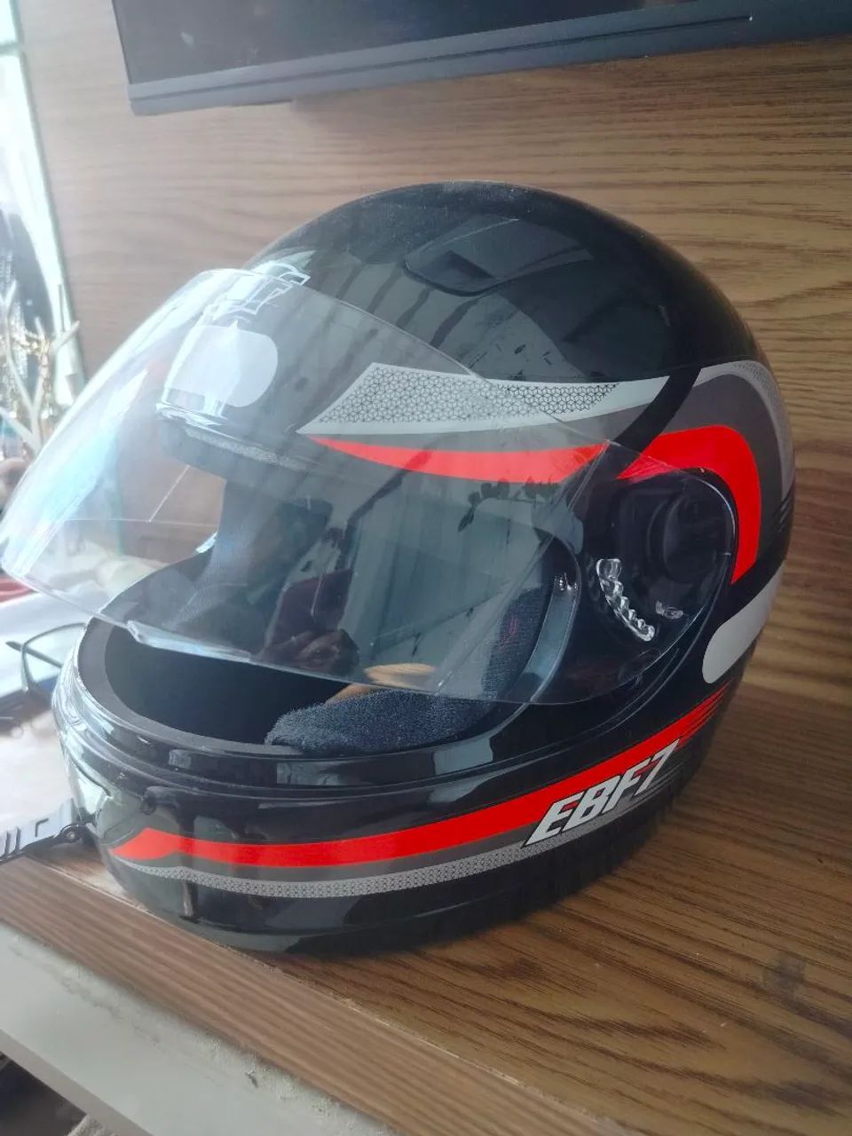 Capacete tamanho 60