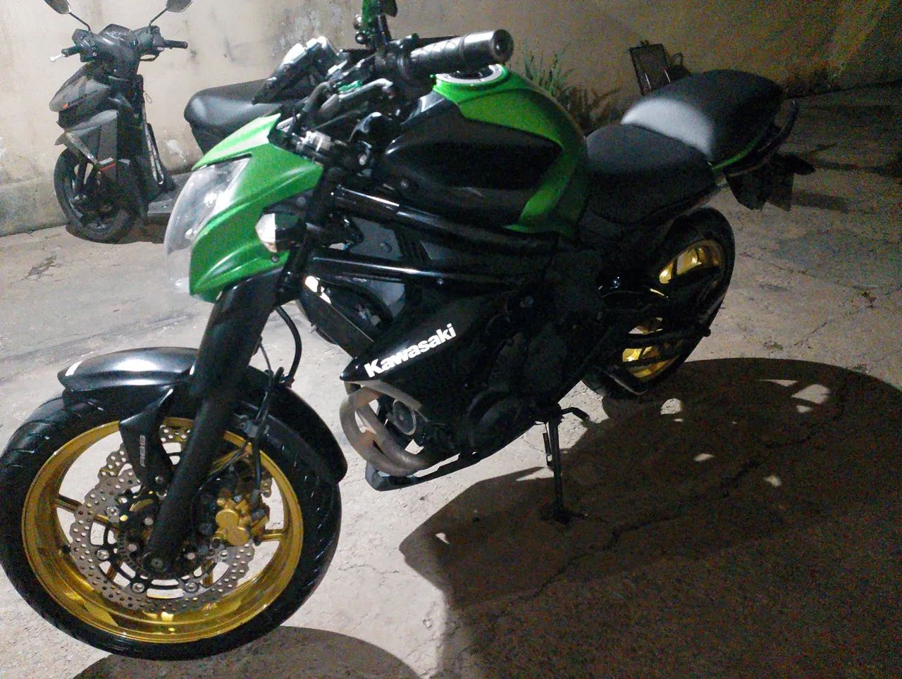 Kawasaki 650 - Foto 5