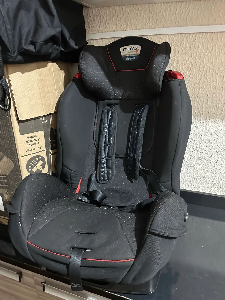 Bebê conforto muito novo 