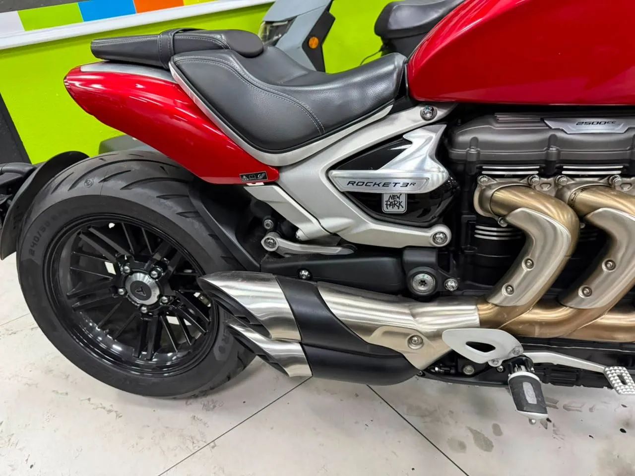 TRIUMPH ROCKET III R - Foto 4