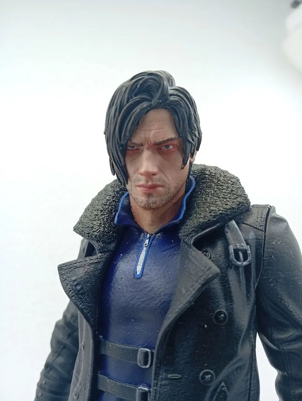 LEON KENNEDY Residente evil réquiem  - Foto 5
