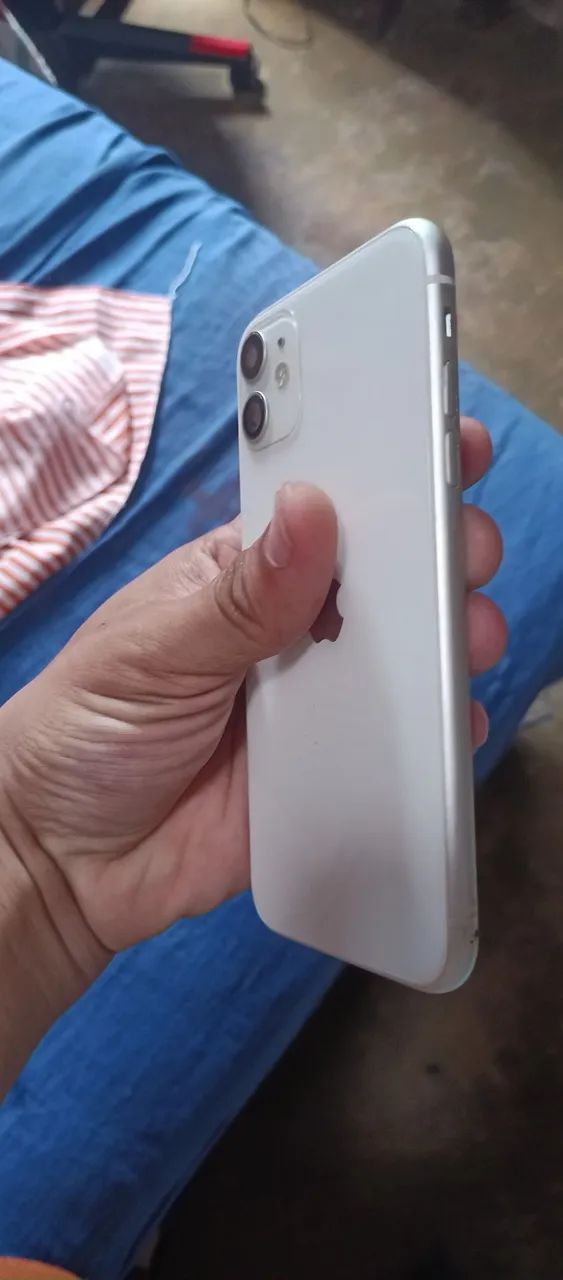 Carcaça original do iphone 11 branco - Foto 4