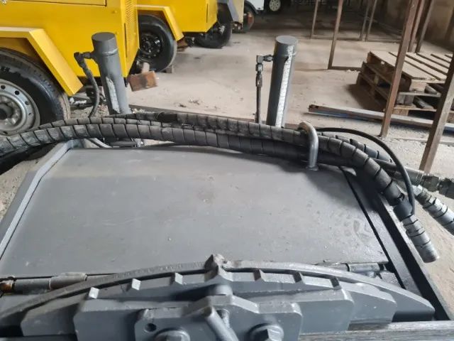 Implemento Fresadora De Asfalto Bobcat 60cm Usada 2018 - Foto 4
