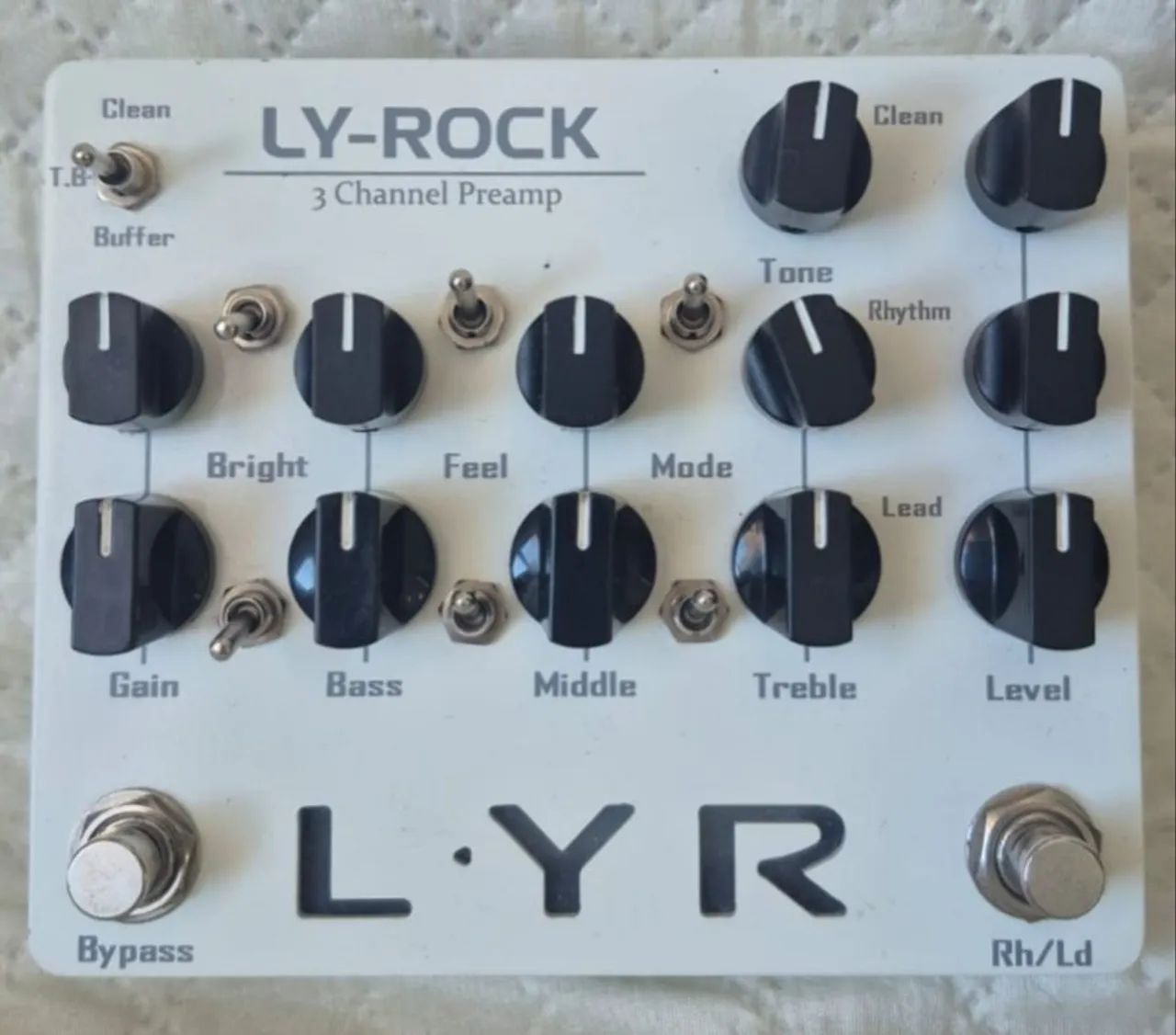 Pedal Ly Rock LYR preamp de 3 canais clean overdrive crunch