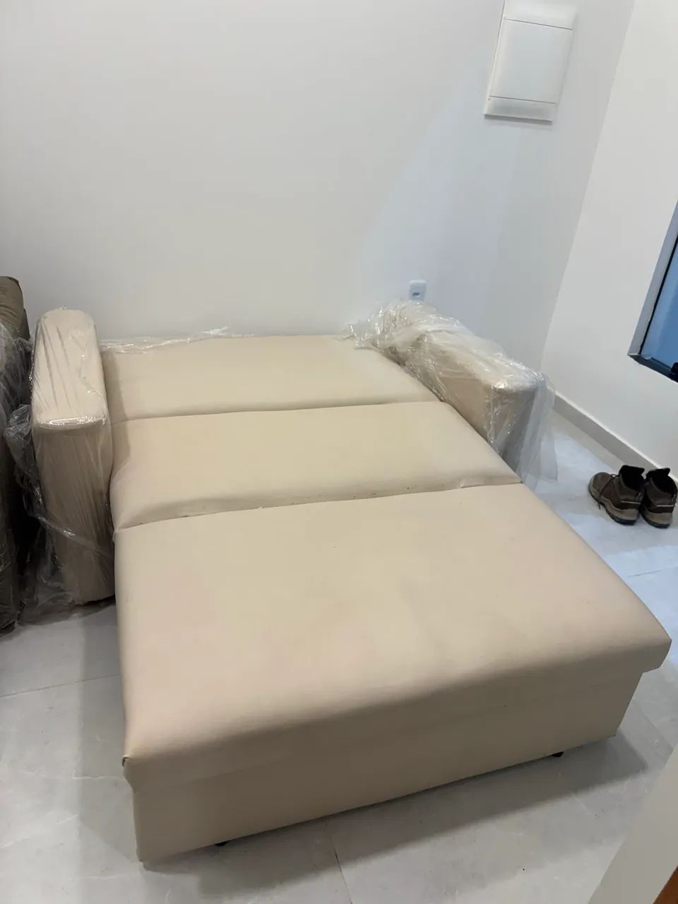 Sofá cama baú novo  - Foto 4
