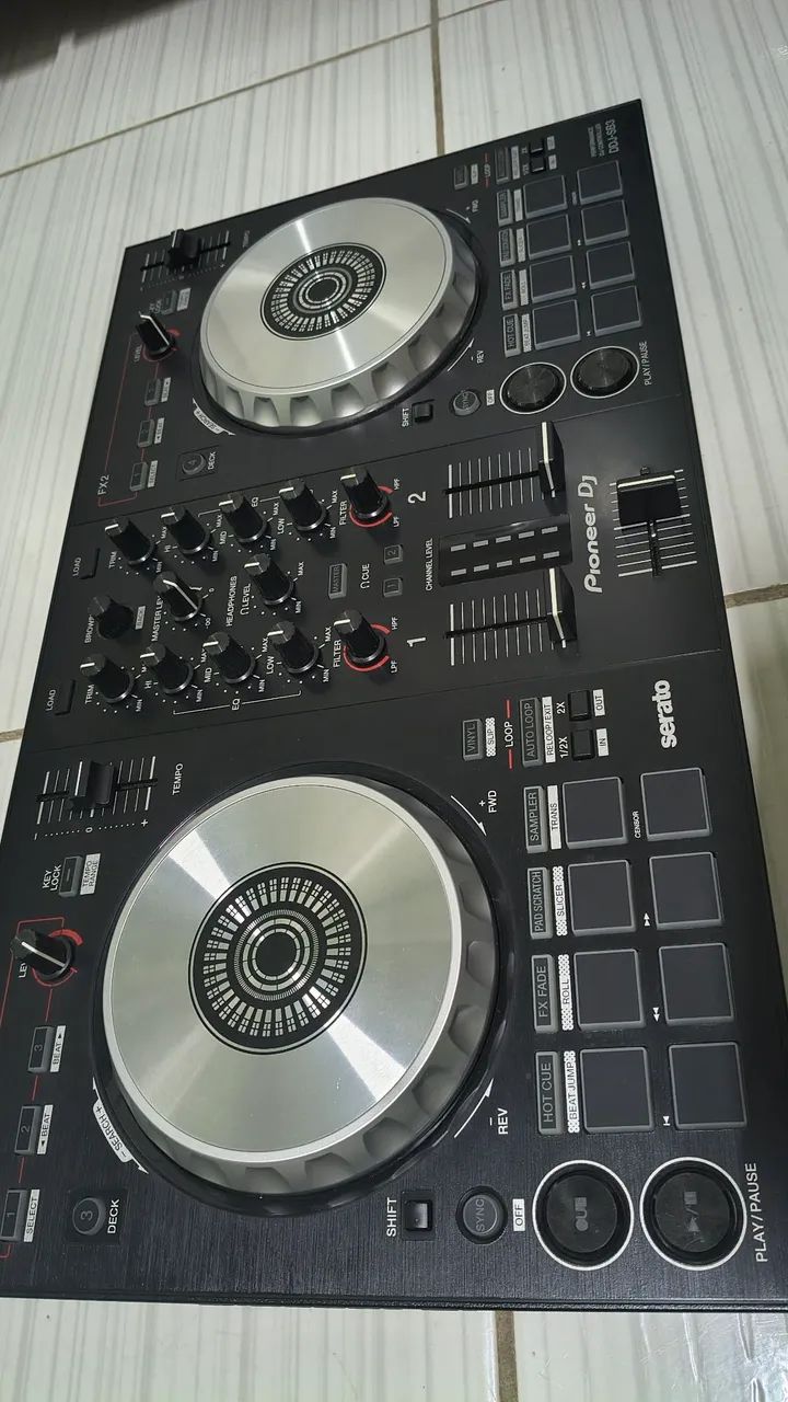 CONTROLADORA DDJ -SB3 Pioneer 