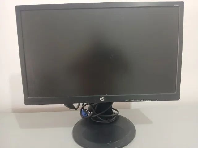 Monitor HP 21.5" Full HD IPS - Com Ajuste de Altura e Rotação Vertical (Bivot)