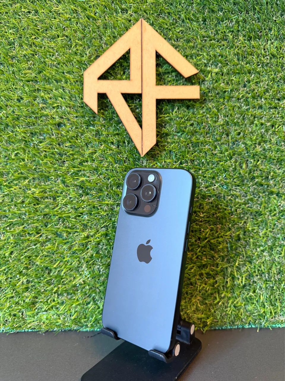 Iphone 16 Pro 256GB - Foto 2
