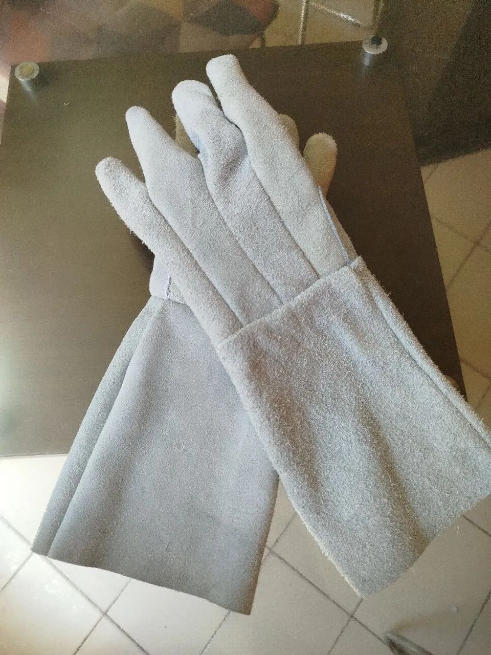 Luva de couro  - Foto 2