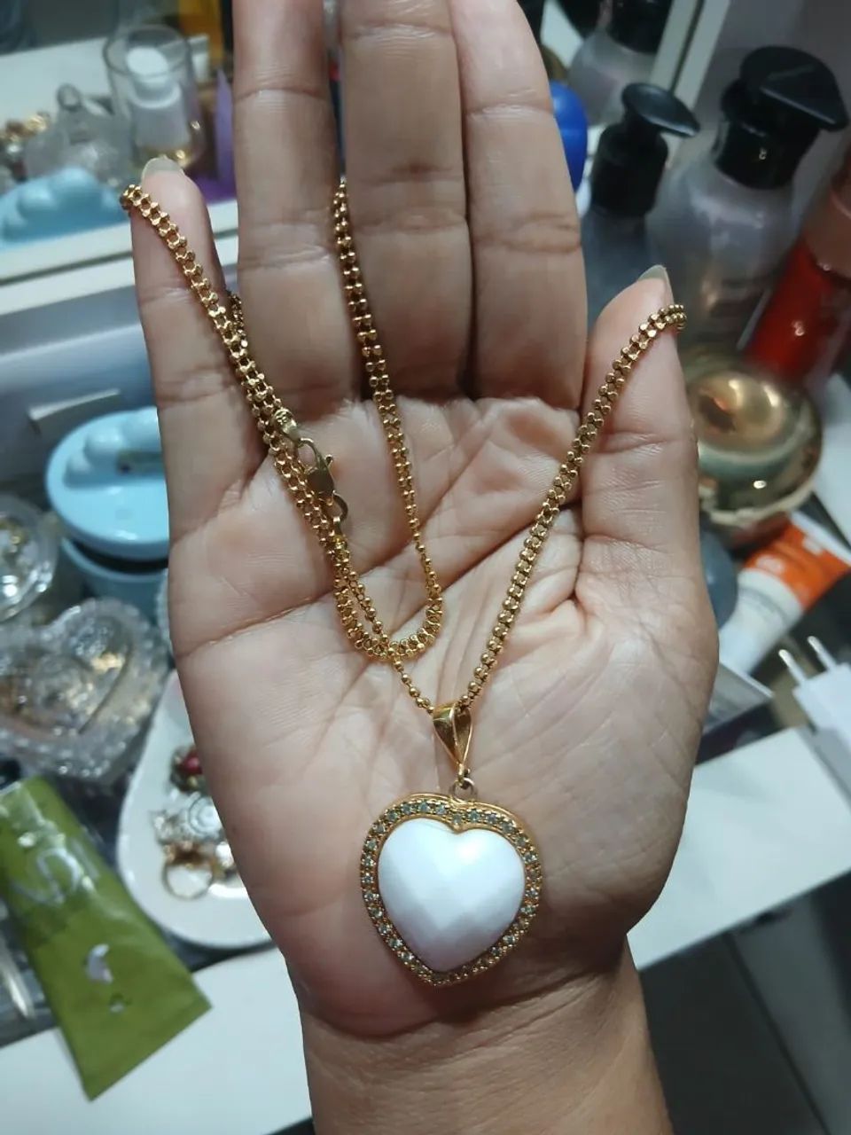 Colar romanel lindo e delicado 