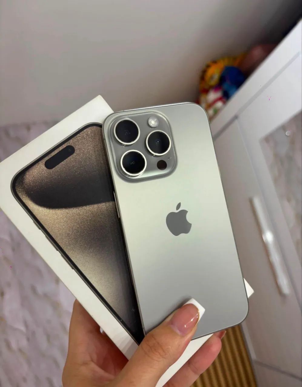 iPhone 15 pro - Foto 2