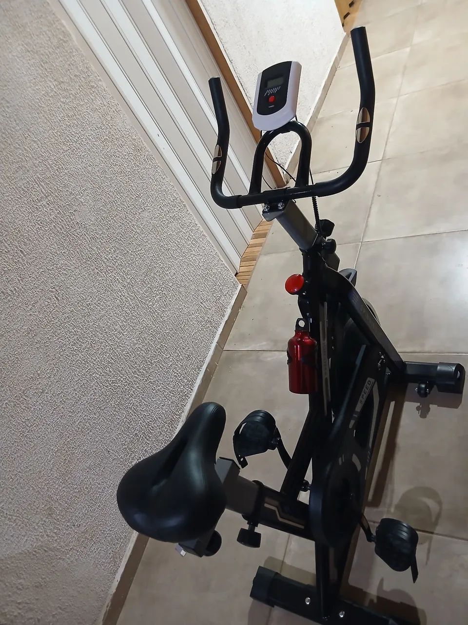 BICICLETA ERGOMETRICA  NOVA  SEM USO  COMPLETA  - Foto 3