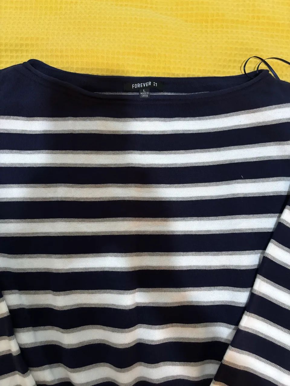 Blusa  Forever nova TAM L importada novíssima  - Foto 3