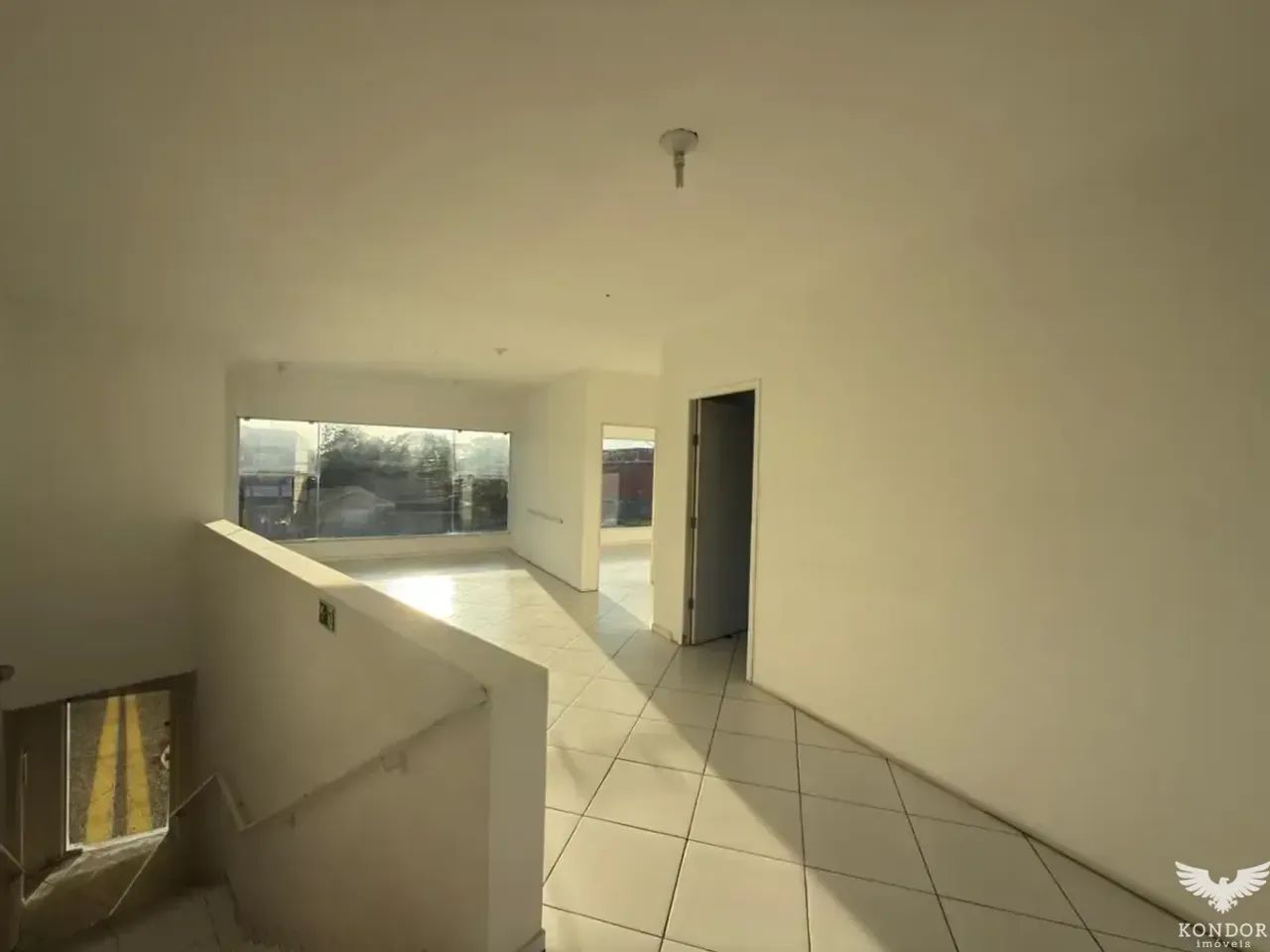 Loja no ORLEANS com 135m² - Foto 3