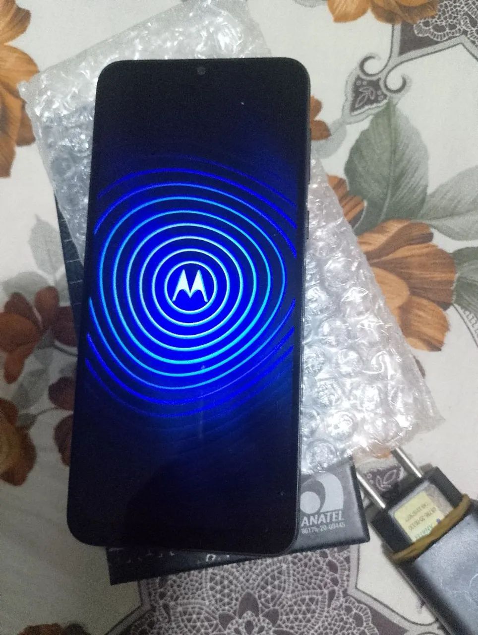 Motorola E13 64 GB  - Foto 2