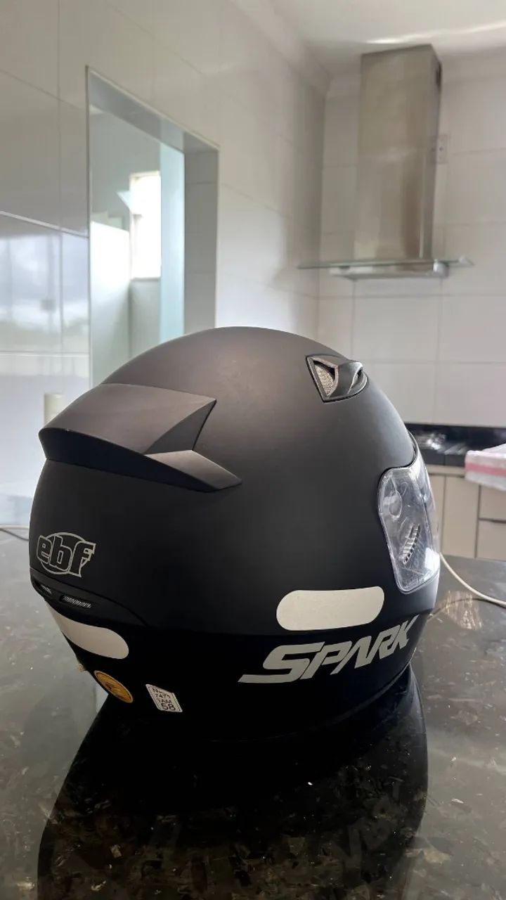 Ebf, Capacete Esportivo Ebf New Spark Solid Preto Fosco Moto Masculino e Feminino - Foto 5