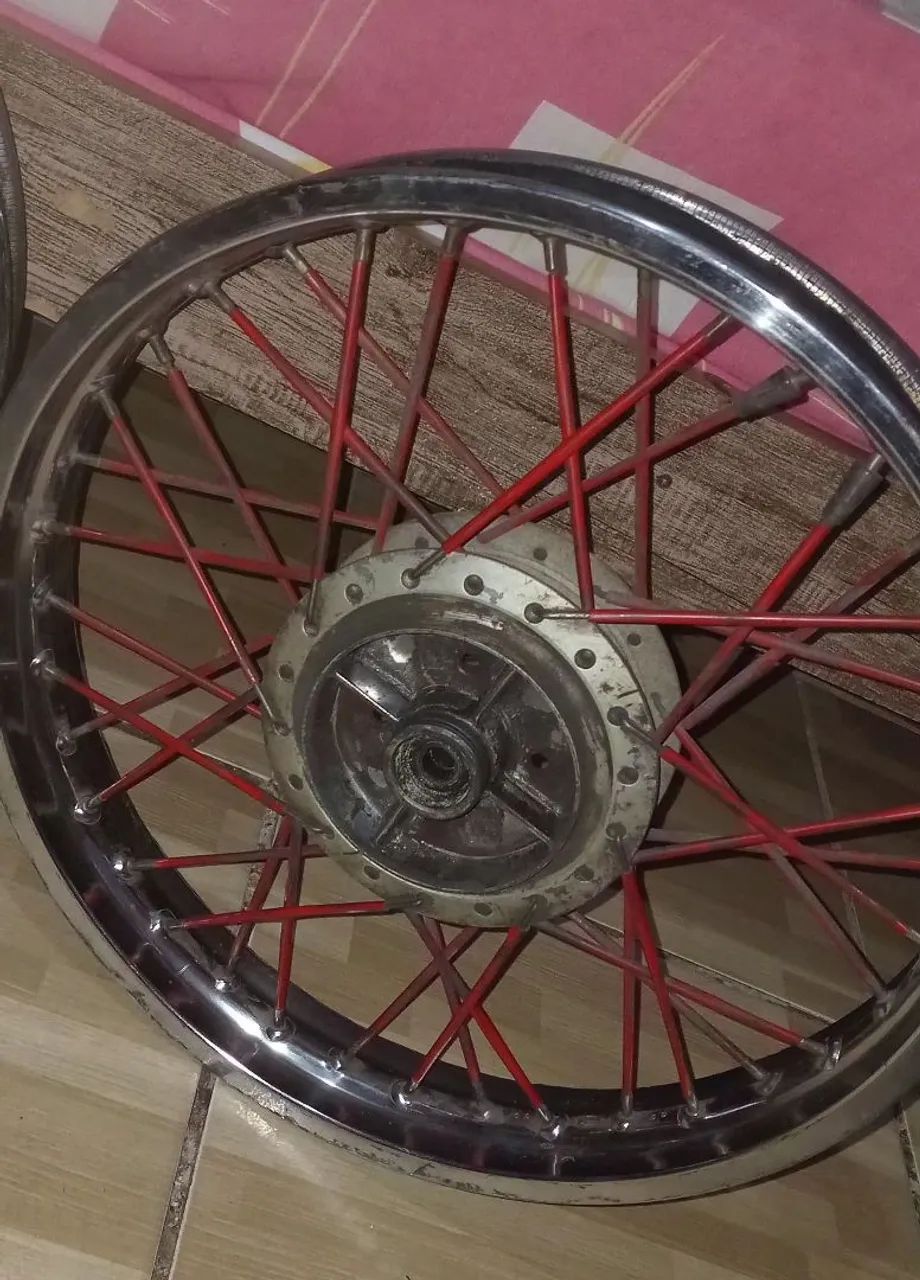 Par de  rodas ybr  2002 - Foto 5