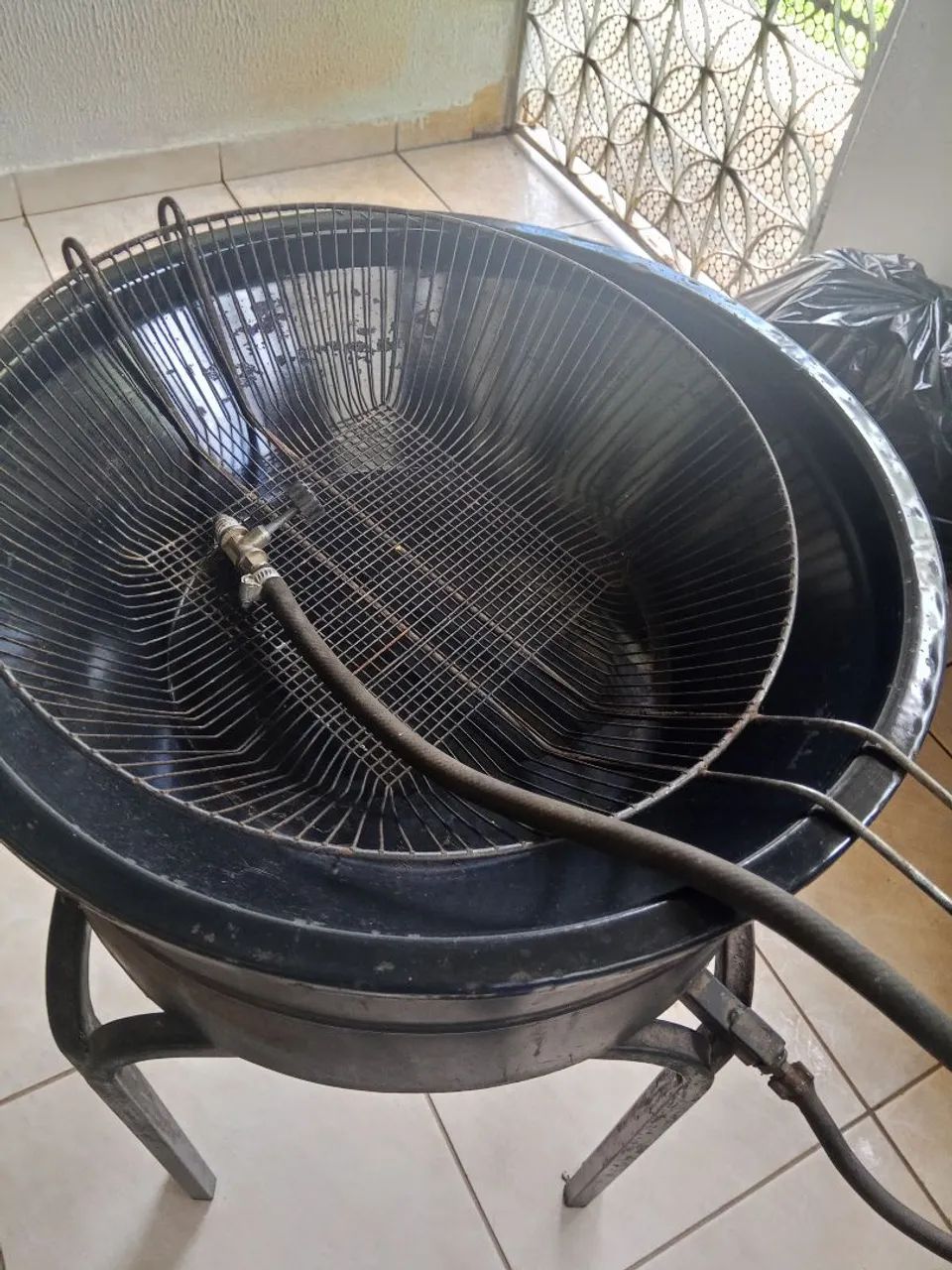 Fritadeira a gás 10 litros  - Foto 3