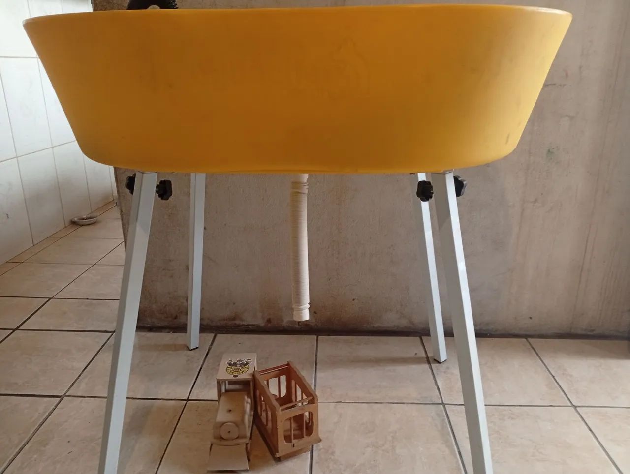 Ferramentas,utensílios e equipamentos para banho e tosa