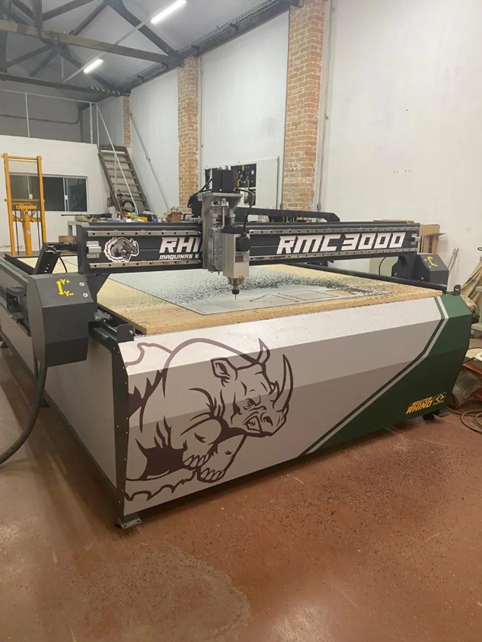 Router CNC 3000 x 2000 - semi-nova