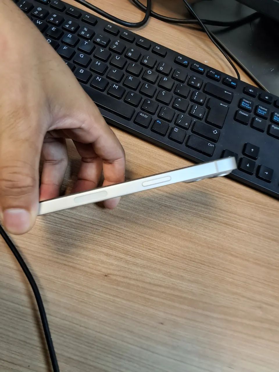 Iphone 13 com caixa e capinhas  - Foto 2