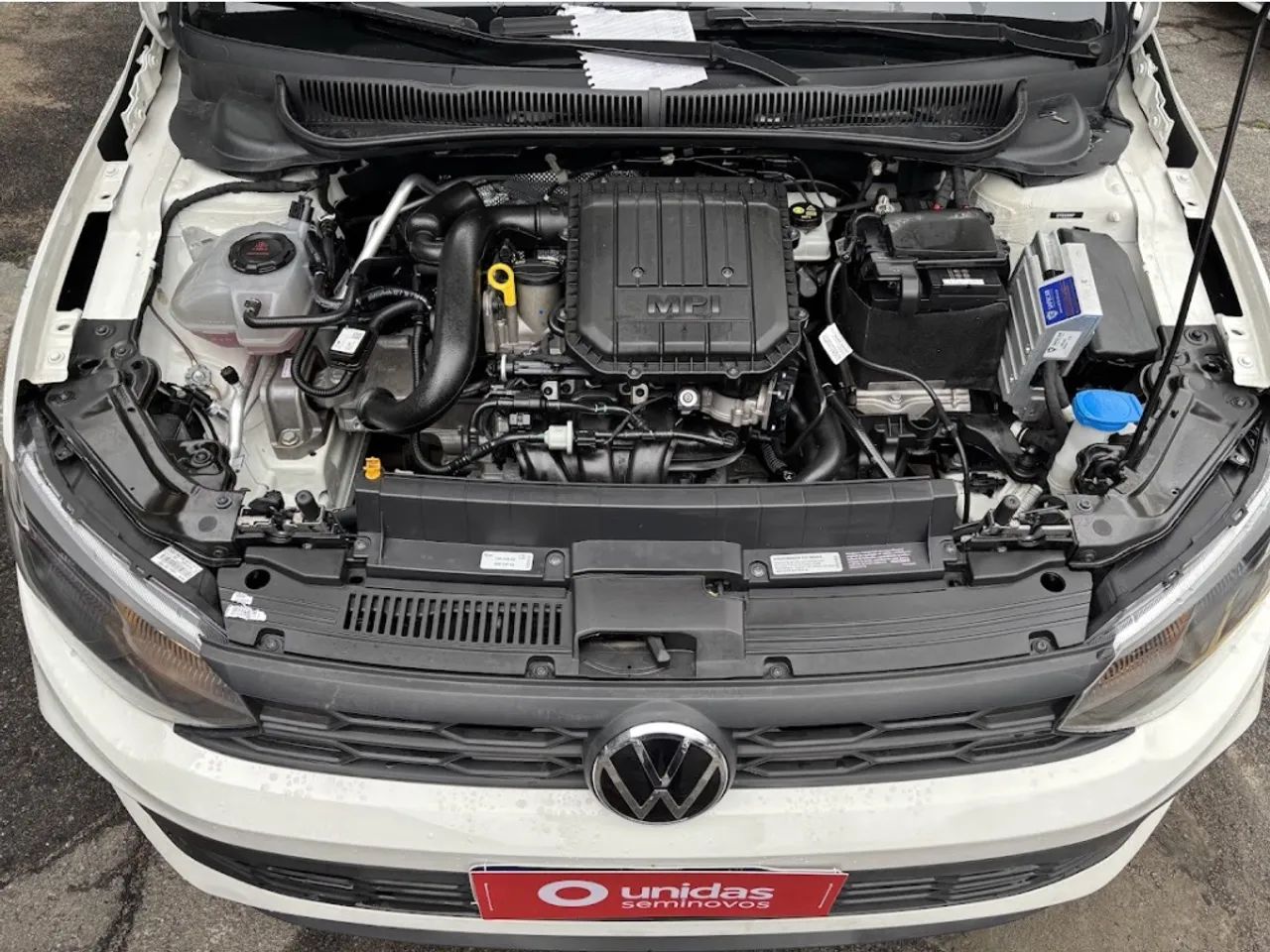 Volkswagen Polo Track 1.0 Flex 12V 5p, foto 14 de 15