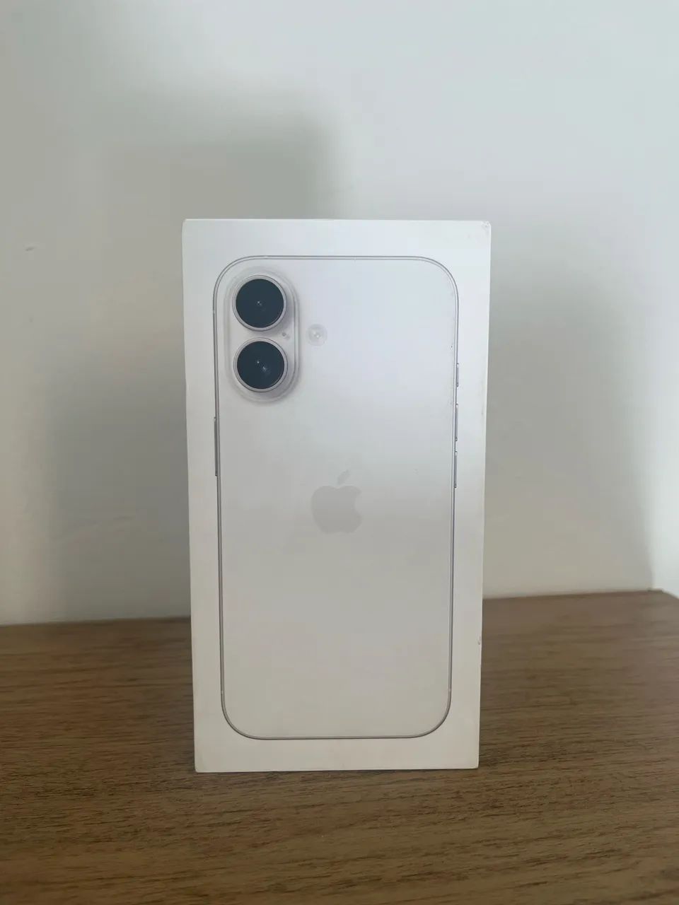 iPhone 16 Lacrado