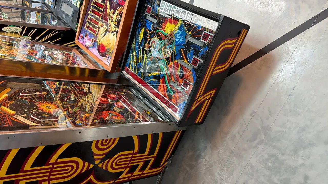 Pinball - Blackout - Fliperama  - Foto 2