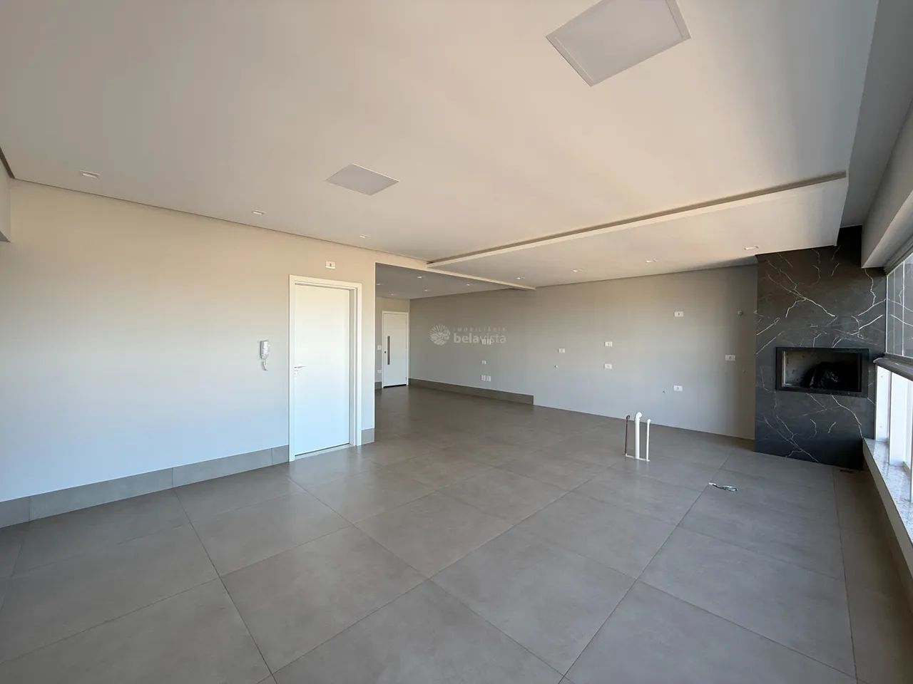 APARTAMENTO NOVO COM 03 SUÍTES À VENDA NO EDIFÍCIO ATHOS - CENTRO DE APUCARANA. - Foto 5