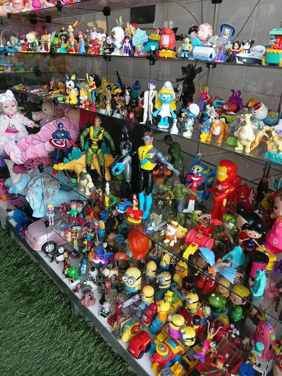 Brinquedos  variados.  - Foto 5