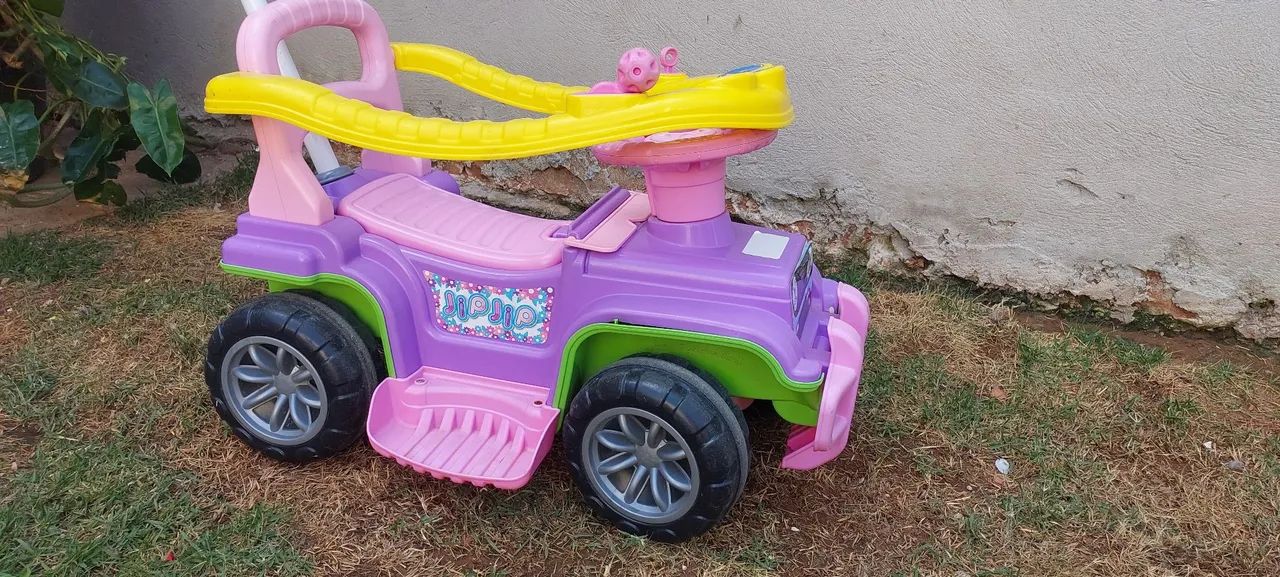 Jeep menina