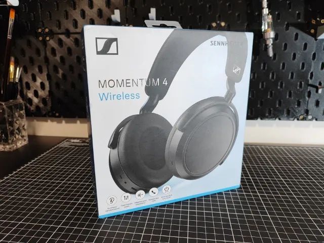 Fone de ouvido Sennheiser Momentum 4 Wireless (Caixa aberta