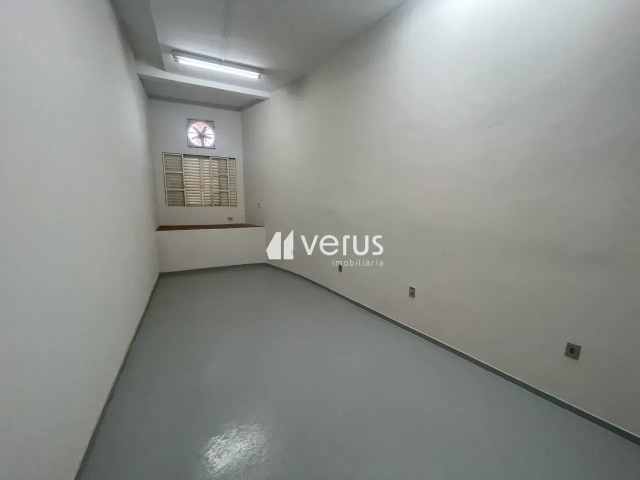 casa comercial para aluguel, Lidice - Uberlândia/MG