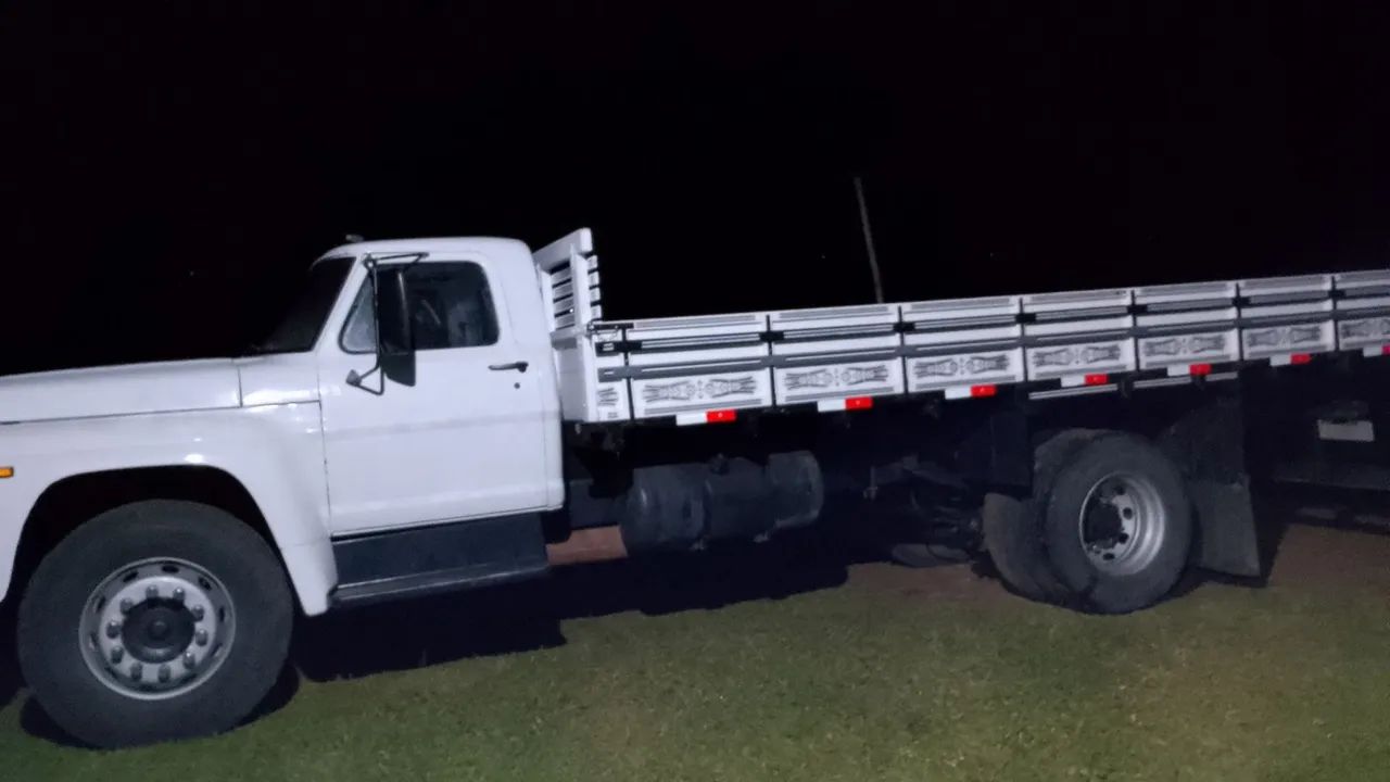 Ford 14000  - Foto 5