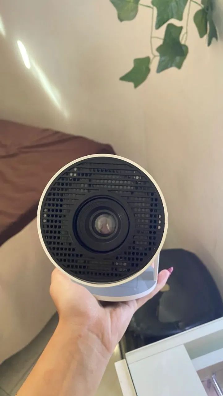  Projetor Ultra HD - Ótimo preço! - Foto 2