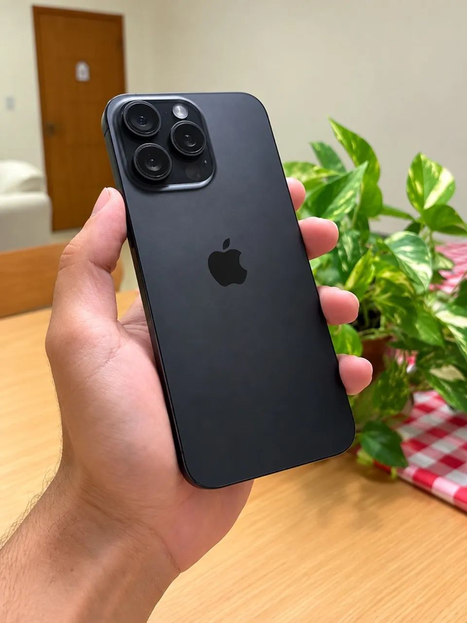 iPhone 15 pro Max - 256gb - Foto 2