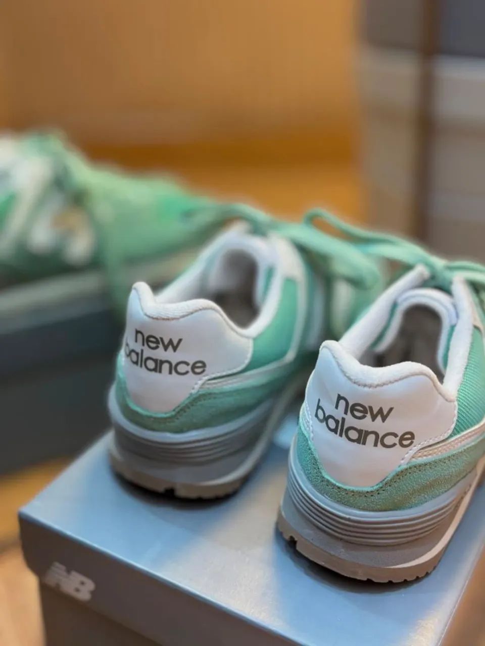 New Balance 530 em couro  - Foto 4