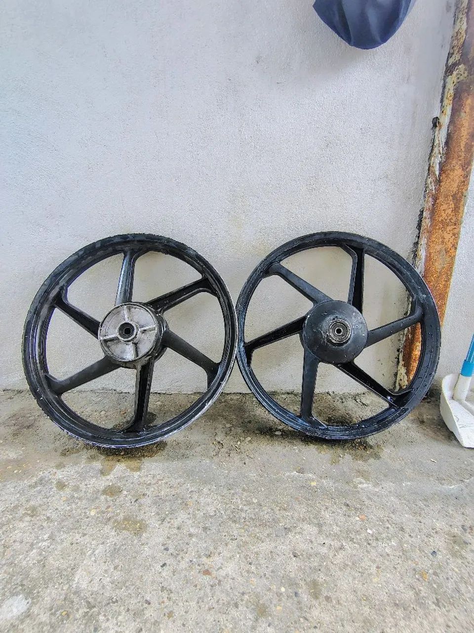 ARO DE MOTO TAMANHO 18 - Foto 2