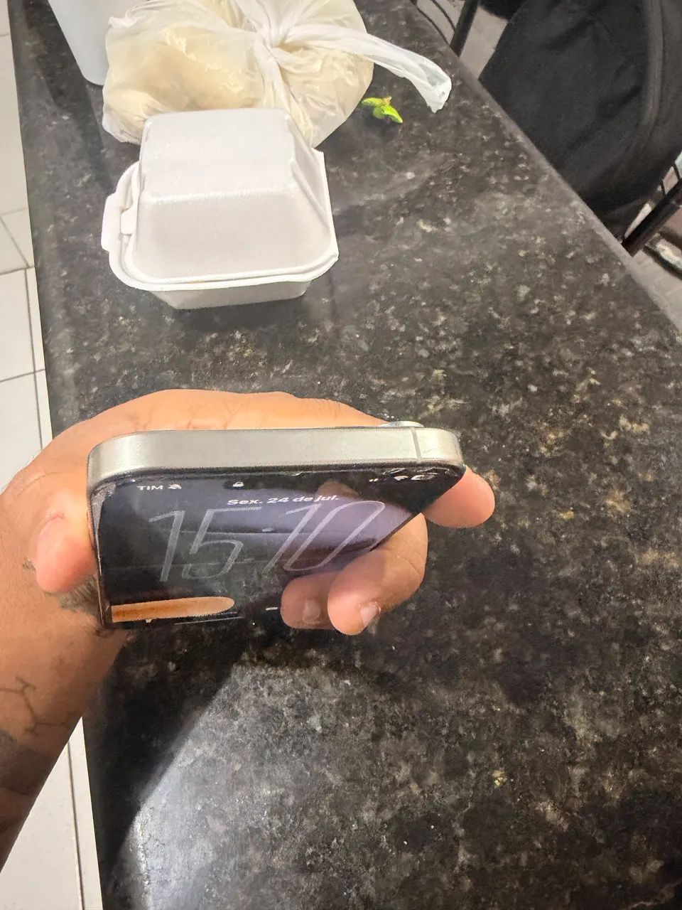 iPhone 16 pro max  - Foto 4
