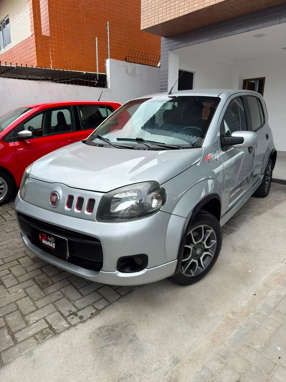 Fiat Uno Sporting 1.4 EVO Fire Flex 8V 4P 2012 - Foto 2