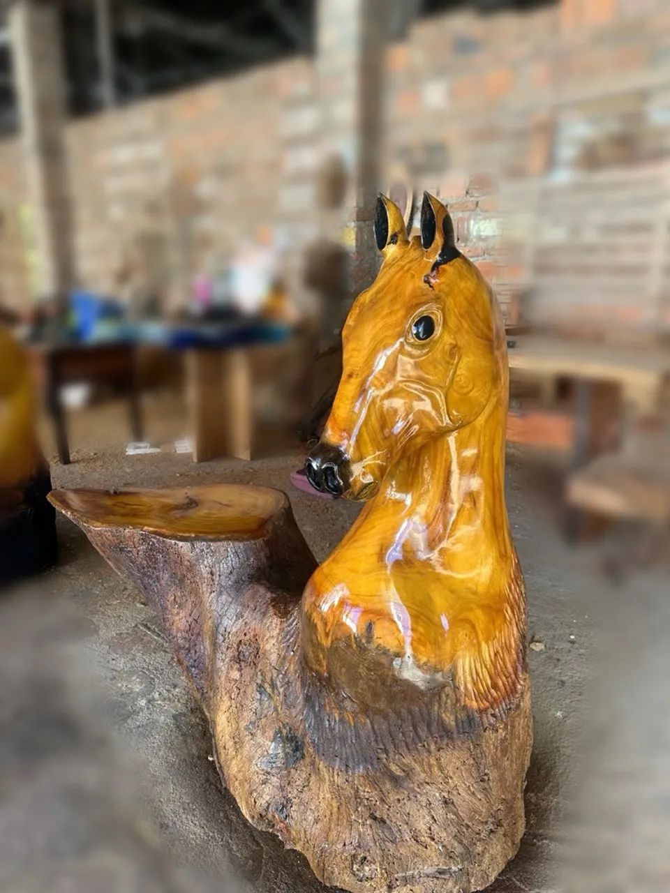 Banco em formato de cavalo  - Foto 4