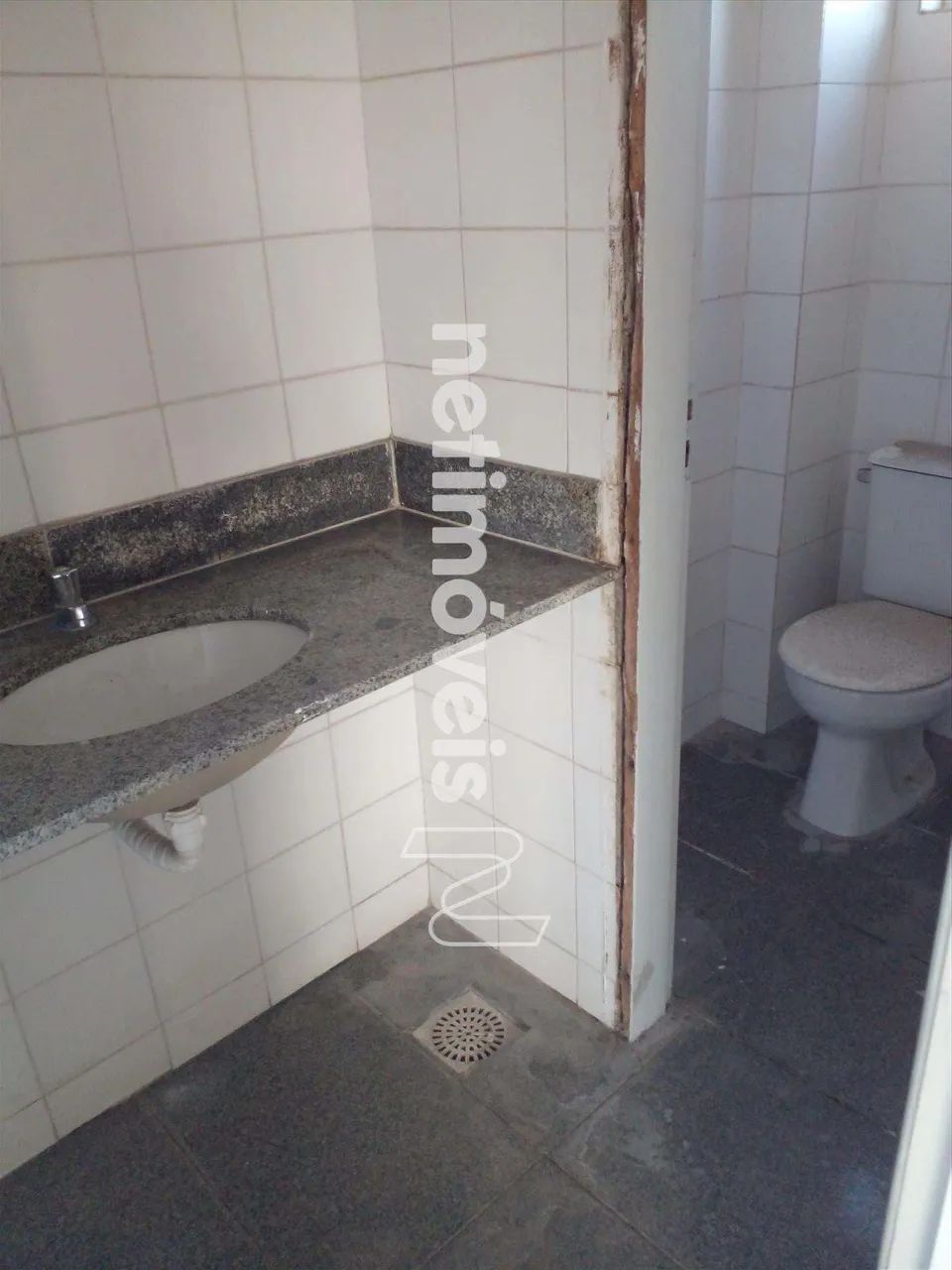 Sala espaçosa, clara e arejada próximo a rodoviária de Belo Horizonte. - Foto 3