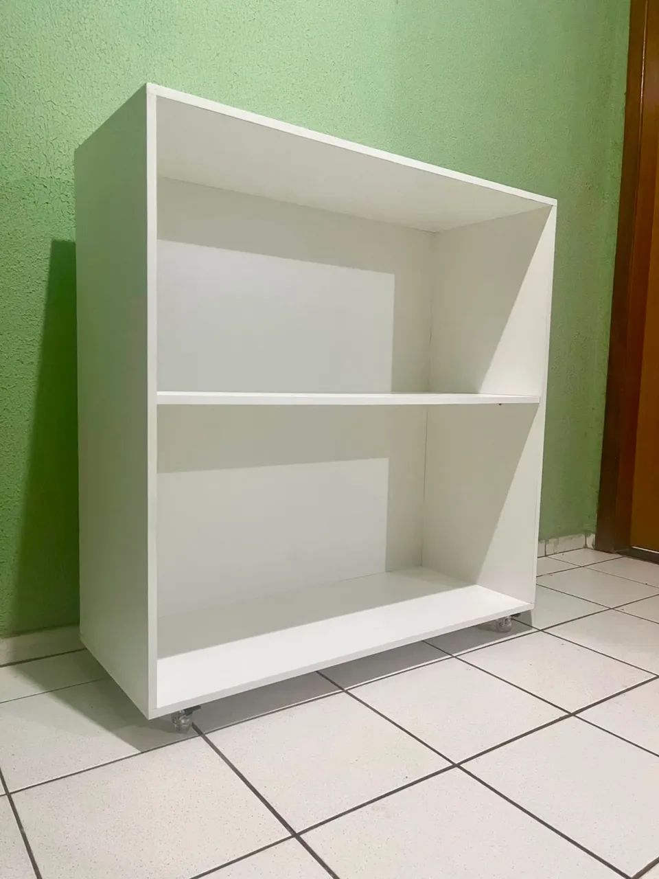 Balcão em Mdf com rodinhas  - Foto 2
