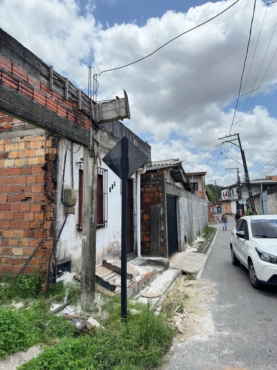 VENDE-SE CASA - ÓTIMA LOCALIZAÇÃO! - Foto 4
