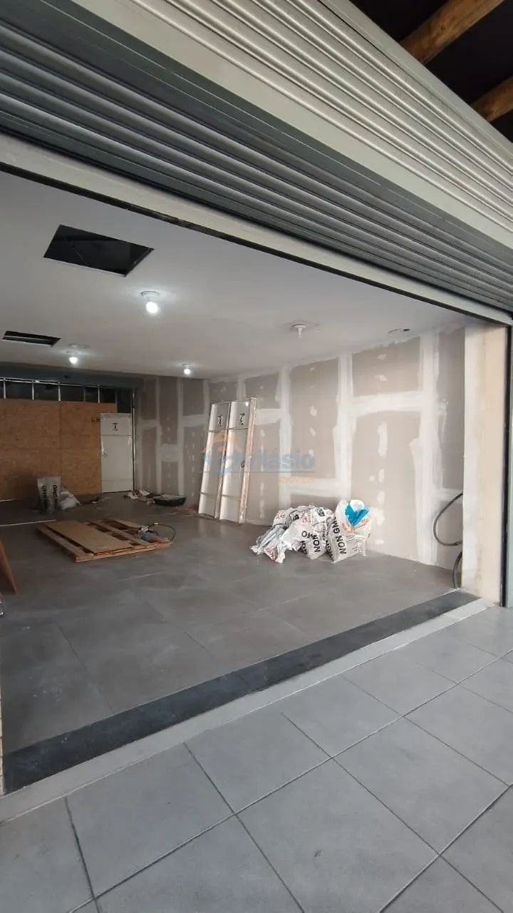 LOJA DE 55M² NA AV SEBASTIÃO DE BRITO - Foto 4
