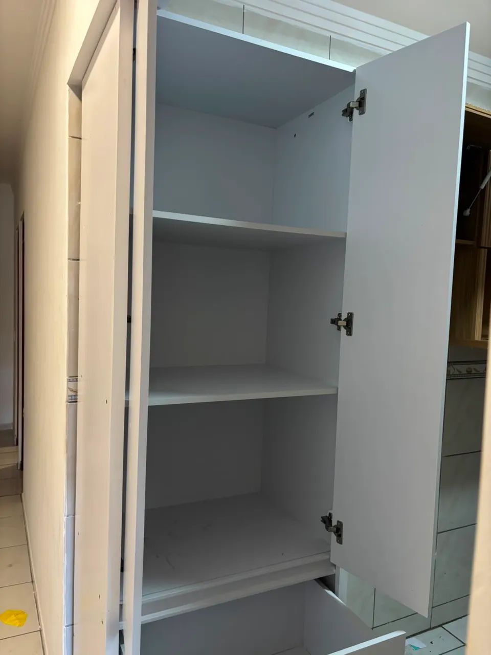 Paneleiro 100%MDF com duas gavetas