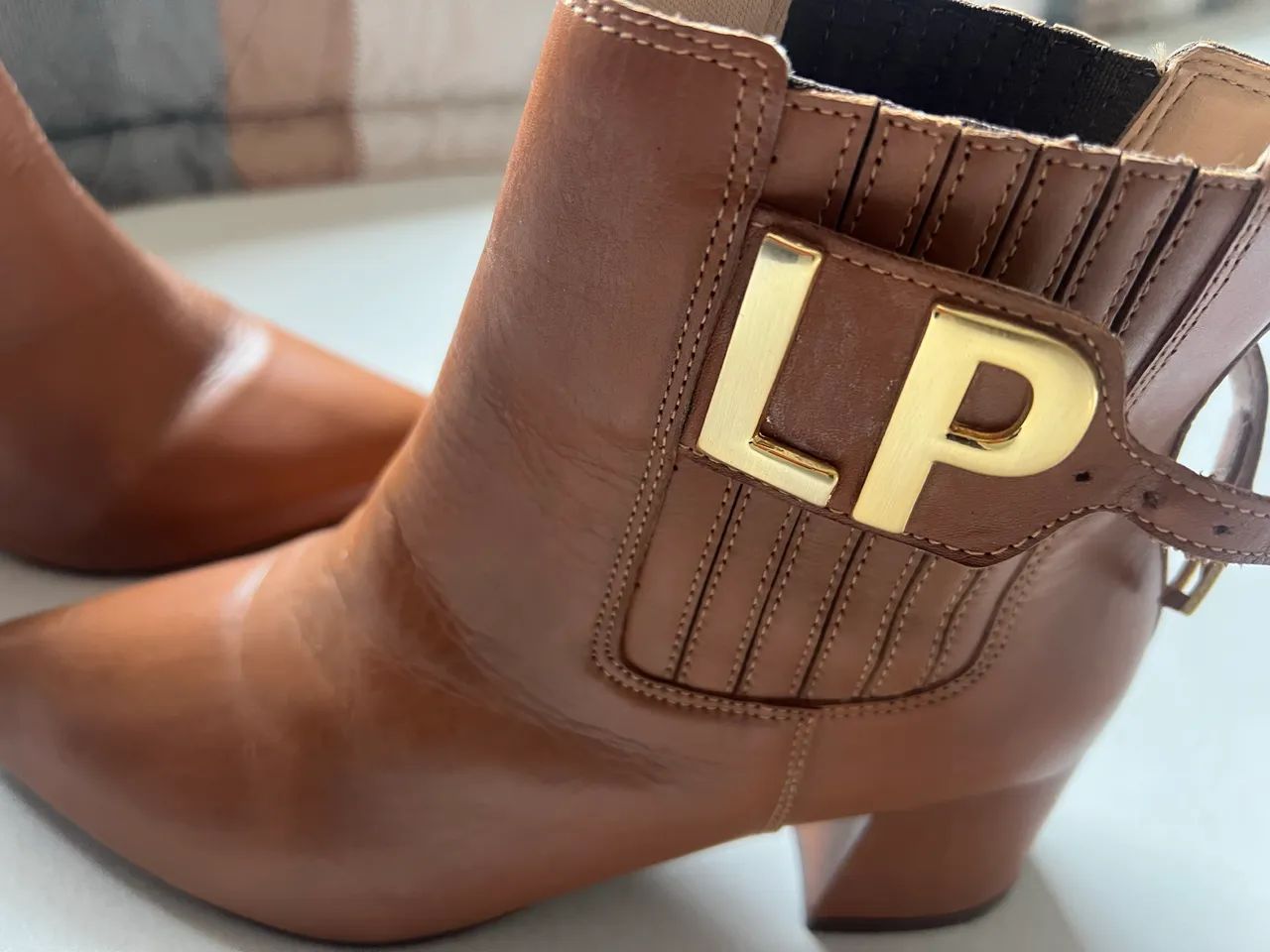 BOTA LANÇA PERFUME TAM 35 - Foto 2
