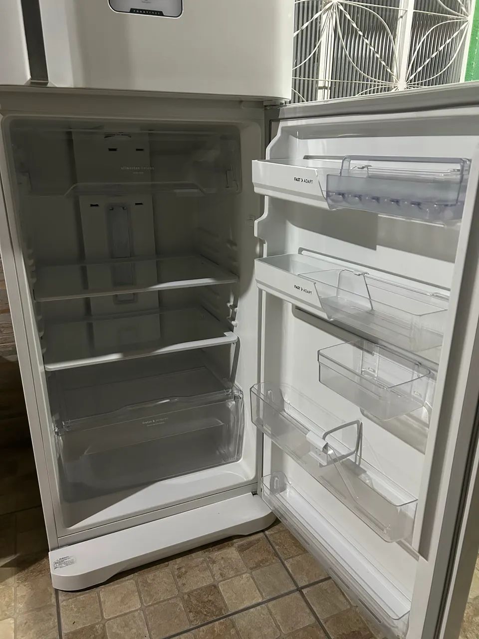 Vende-se Geladeira - Foto 2